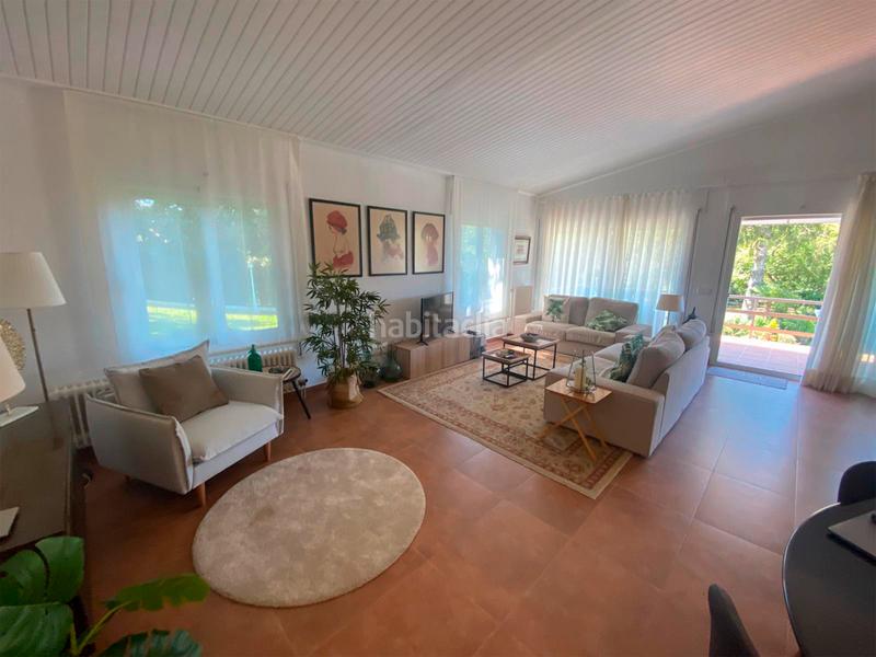 Foto 0b1d4933-1fb2-46a8-8189-c0f6d505409c. Chalet espectacular casa de luxe aprop de canet d'adri.! en Sant Martí de Llémena