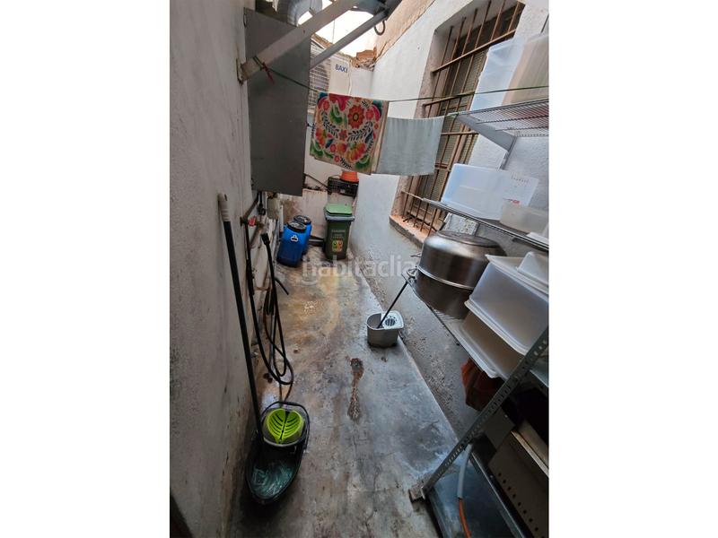 Foto 0afce487-c1da-4fb3-b0c0-ea4d009a391d. Local comercial local en venda a la zona de sta eugènia! en Girona