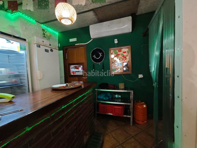Foto 8b8413a4-1c09-4369-85d7-dbd700f9f155. Local comercial local en venda a la zona de sta eugènia! en Girona