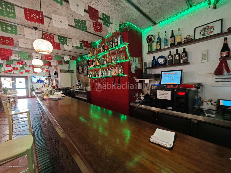 Foto c1e5c8de-6f7e-4db7-85c7-3c4076b3e92c. Local comercial local en venda a la zona de sta eugènia! en Girona