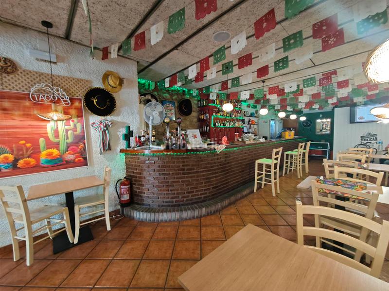 Foto d9102396-c254-4e56-89c0-e49d57558708. Local comercial local en venda a la zona de sta eugènia! en Girona
