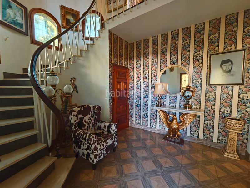 Foto 439e468d-9470-44e4-a49b-faefdb3f590d. Casa fantàstica casa amb encant a montjuic! en Montjuïc Girona