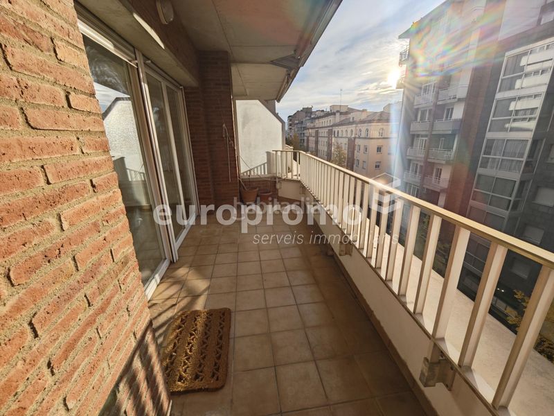Foto ac0f9ca4-a6d3-4acd-94dd-98fdb2f4a67f. Affitto appartamento con riscaldamento parcheggio in Girona