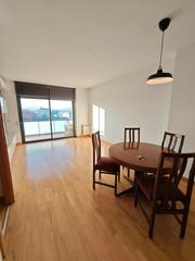 Location Appartement à Eixample Sud-Migdia. Fantàstic pis a la zona del corte inglés.