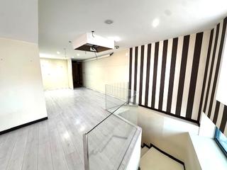 Location Local commercial à Centre-Barri Vell. Alquiler local esquinero de 140m2 en girona centro. ¡punto estra