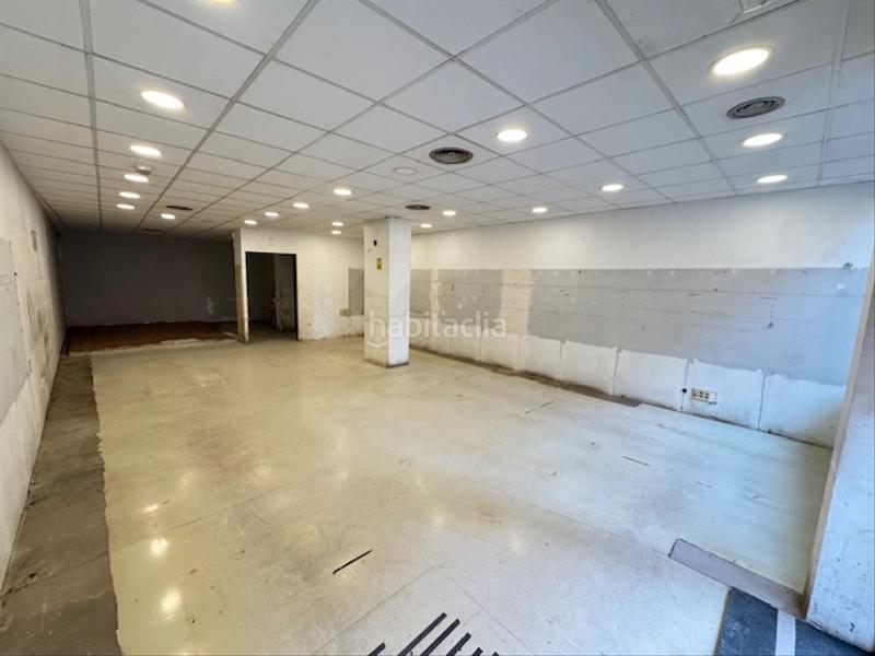 Foto ed51a738-54bc-4136-8ecc-9e2a9606ca37. Lloguer local comercial a Eixample Nord Girona