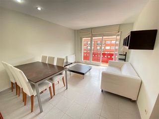Lloguer Pis a Eixample Sud-Migdia. Pis de 2 habitacions zona pericot
