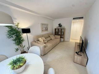 Lloguer Pis a La Devesa. Bonic pis moblat de una habitació a girona