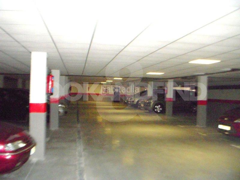 Foto 2bd981b2-d8a0-42d4-8b16-86fe67001e3d. Autoparkplatz in Estación Salamanca