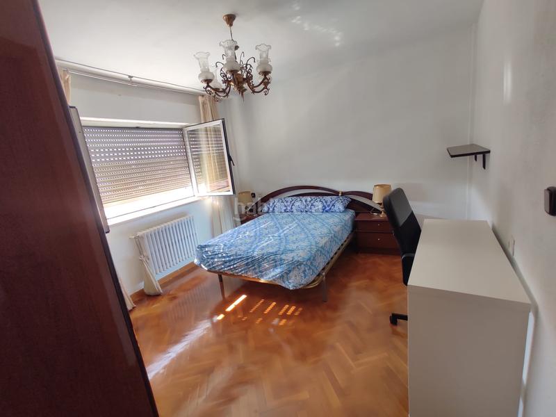 Foto f227b14e-3088-4262-8ebd-87fe0e086ea9. Rent penthouse in calle espronceda 16 in Prosperidad - Delicias Salamanca