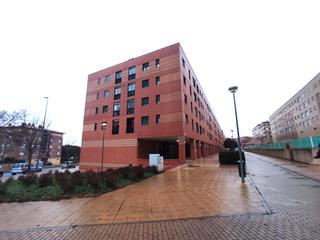 Pis a Calle alcalde antonio estella 14. Venta piso y garaje en residencial europa