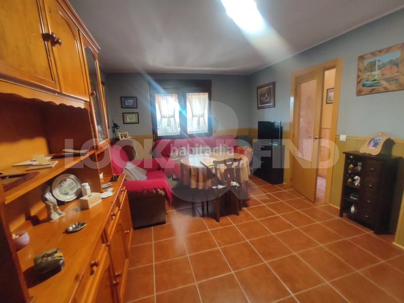 Foto bf4e78a1-8fc3-4fc8-8135-b7110c51bc5c. Chalet in urbanización las golondrinas 6 in Calvarrasa de Arriba