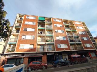 Piso en Calle ávila 38. Venta piso ( frente parque garrido )
