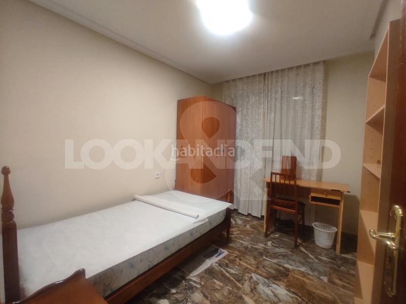 Foto 920481e6-a3f1-4f9b-b941-c416d3a75923. Flat in paseo de los madroños 5 in Garrido Norte Salamanca