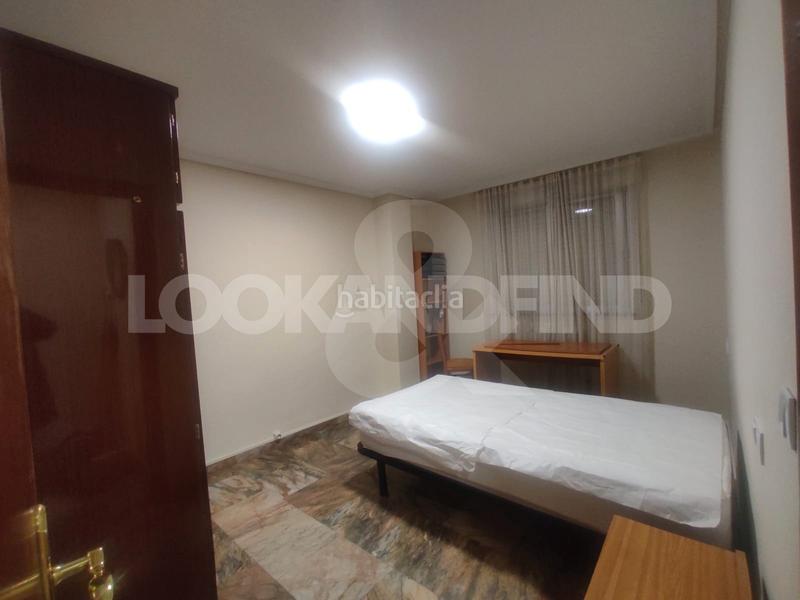 Foto a9238c64-04d0-42c0-a363-9951d456bf7f. Flat in paseo de los madroños 5 in Garrido Norte Salamanca