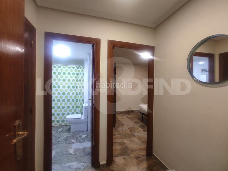 Foto ca709bb4-c516-4f36-8be9-e04154d4f819. Flat in paseo de los madroños 5 in Garrido Norte Salamanca