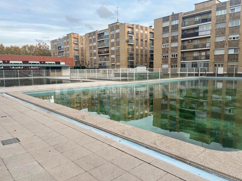 Foto efbdd974-4a19-455f-bf9a-b791ea07eb22. Flat in paseo de los madroños 5 in Garrido Norte Salamanca