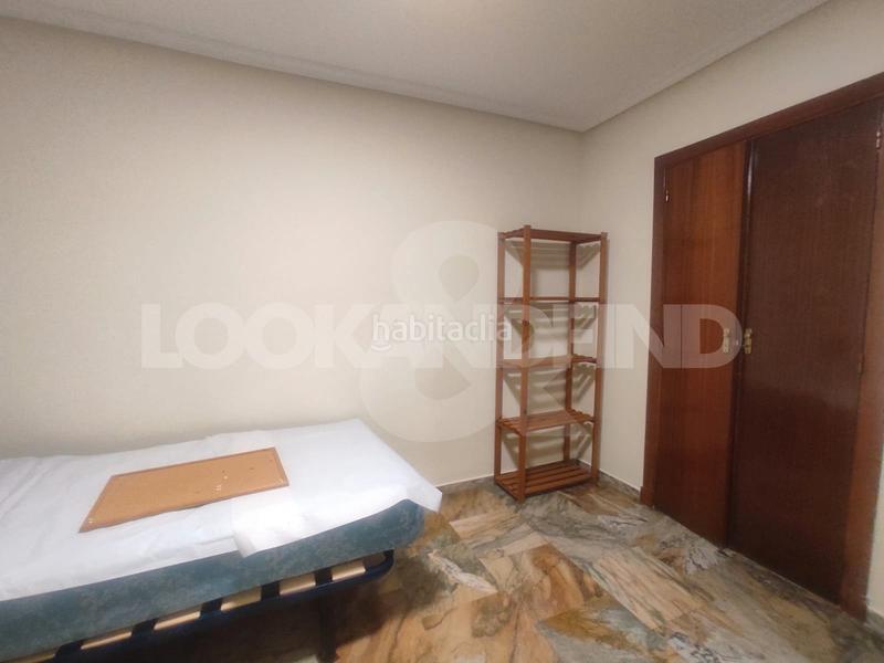 Foto f2324836-2977-4667-b711-75e875ecbf39. Flat in paseo de los madroños 5 in Garrido Norte Salamanca