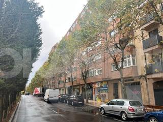 Appartement à Avenida Alfonso IX de León 47