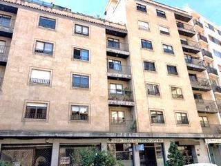 Appartement  Plaza san juan bautista. Plaza san juan bautista ( junto a plaza de los bandos), estupend