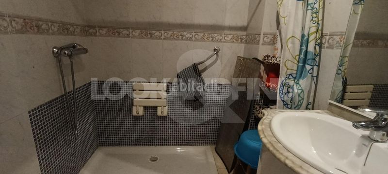 Foto bffce8ef-1128-4cce-b9b1-4aa2d1e71fb6. Pis amb calefacció a Garrido Sur Salamanca