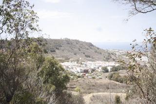 Finca rústica a Calle bentejui 22. Solar rústico en  venta en los portales