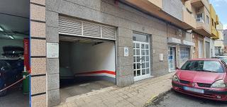 Parking voiture à Calle eucalipto 6. Se vende plaza de garaje en las torres  c eucalipto