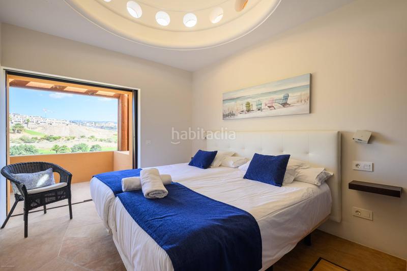 Foto 291c683a-0e53-4d12-9bfe-757f2038c4b1. Chalet con riscaldamento parcheggio piscina in Salobre Golf San Bartolomé de Tirajana