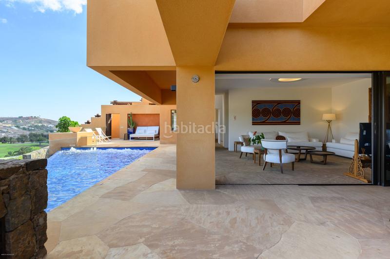 Foto e49f6cfd-7698-42cf-b2ca-9e2743004e3f. Xalet amb calefacció aparcament piscina a Salobre Golf San Bartolomé de Tirajana