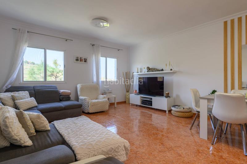 Foto 9960ee15-39a3-4f2c-96f7-714077ae0ea2. Reihenhaus mit parking in Almatriche Palmas de Gran Canaria (Las)