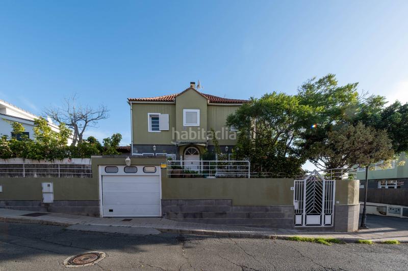 Foto 03d56da9-3d39-462b-923c-17f5e2e74932. Chalet en calle villareal de coello 1 amplio y luminoso chalet en Santa Brígida