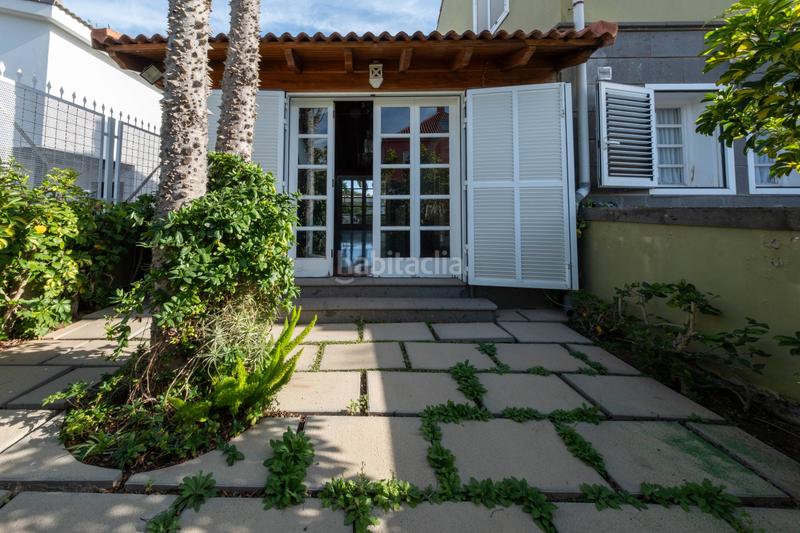 Foto 8417d466-da78-4d3a-95bd-48ce61999c40. Chalet en calle villareal de coello 1 amplio y luminoso chalet en Santa Brígida