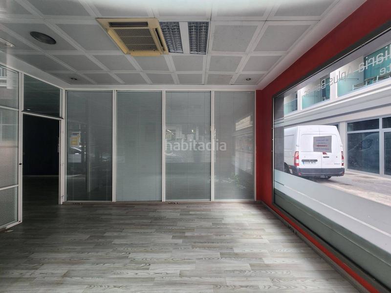 Foto 5e4f5f55-d689-4983-afec-ea41468c3784. Local comercial a nicolas estevanez 42 a Santa Catalina - Canteras Palmas de Gran Canaria (Las)