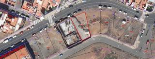 Terreno residenziale in Calle calle de pí y margall 24. A la venta solar en vecindario