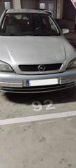 Aparcament cotxe a Sardina. Plazas de garaje en sardina del norte
