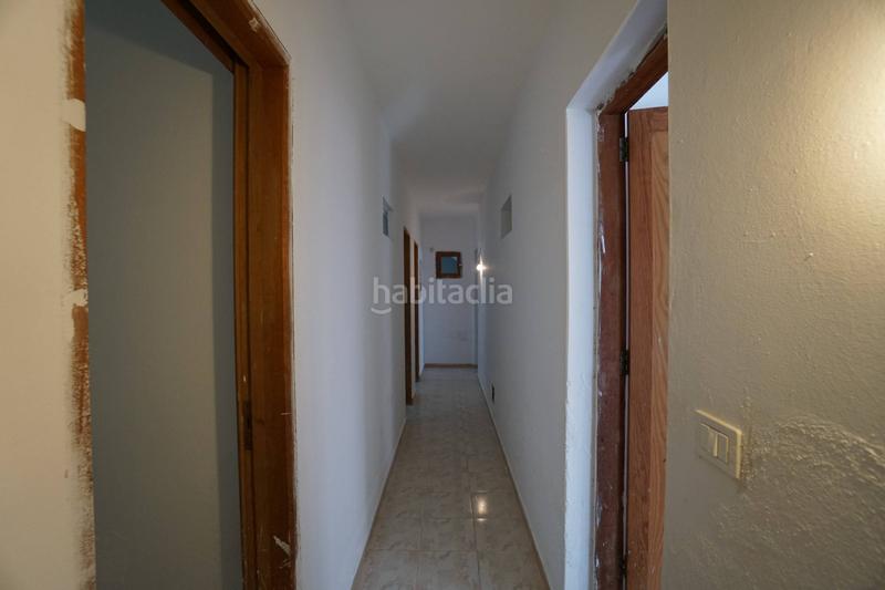 Foto 095665f3-2e7d-424b-9560-2e89862fd659. Casa  en primera línea de mar en Santa María de Guía de Gran Canaria