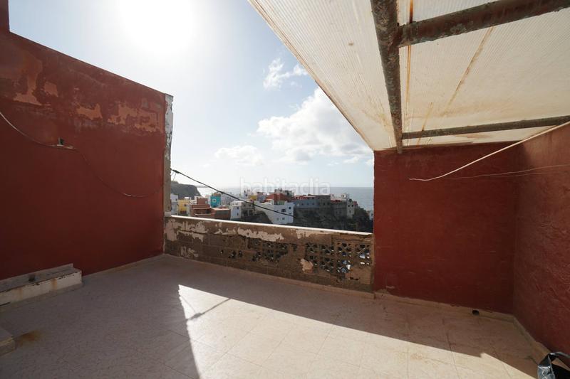 Foto 138aaa53-82b0-4dc2-aeb2-b2a919198844. Casa  en primera línea de mar en Santa María de Guía de Gran Canaria