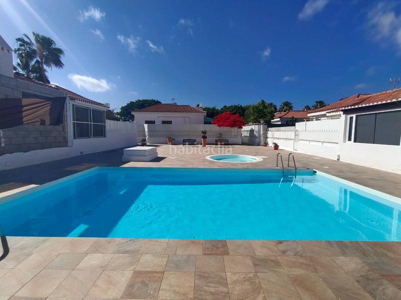 Foto 3b54b88f-fba6-4131-b977-9d30edab251b. Rent chalet with parking pool in Maspalomas - Meloneras San Bartolomé de Tirajana