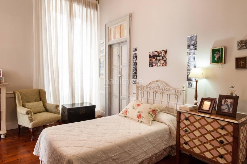 Foto 078b3bd5-b7dc-4f56-8fe1-01de1366ed76. Casa maravilloso palacete! en Triana Palmas de Gran Canaria (Las)