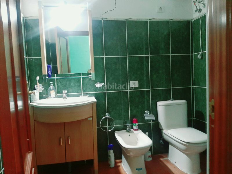 Foto bc4bd5e8-563c-40be-8dd0-a383cc9d9c58. Edifici a Teror pueblo Teror