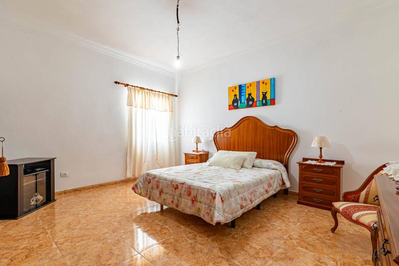 Foto 46bc1210-1100-48cd-8841-cfb613f4c663. Xalet amb calefacció aparcament piscina a Arucas casco Arucas