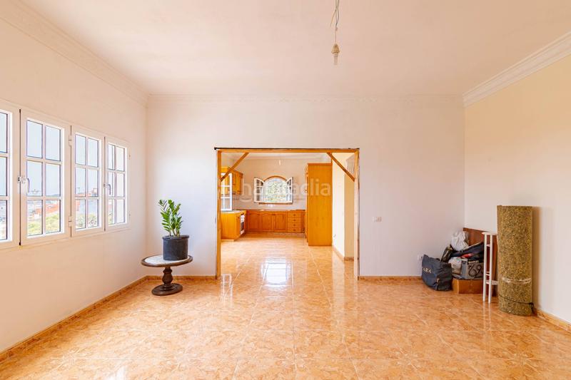 Foto 550f21b3-4e13-4d31-a06a-56607f33c56f. Xalet amb calefacció aparcament piscina a Arucas casco Arucas