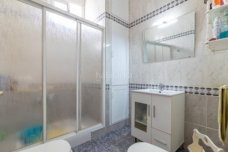 Foto 5831daf2-5a71-4e1a-8e3c-48be5d77b2c7. Xalet amb calefacció aparcament piscina a Arucas casco Arucas