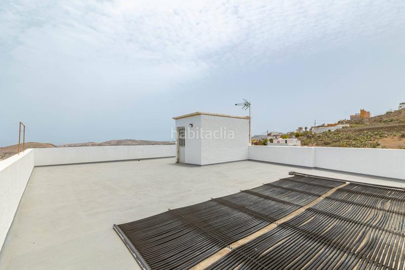 Foto e51a2dc4-d674-4f0f-a44e-52af30e941e6. Xalet amb calefacció aparcament piscina a Arucas casco Arucas