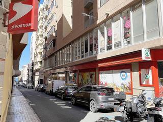 Lloguer Oficina a Avenida avda jose mesa y lopez 58. Se alquila amplio local en 1 planta mesa y lópez