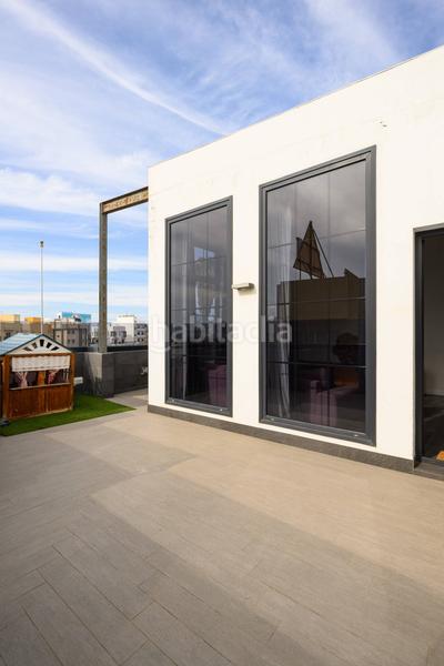 Foto 8278e6e4-7682-4709-99fa-e1ad264250cc. Ático en miramar 46 atico reformado con terraza en bañaderos en Arucas