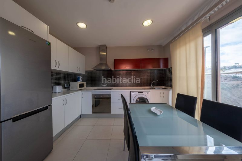 Foto daa373e3-4d7c-40fa-980d-018177db76a7. Edifici a Puerto Rico Mogán