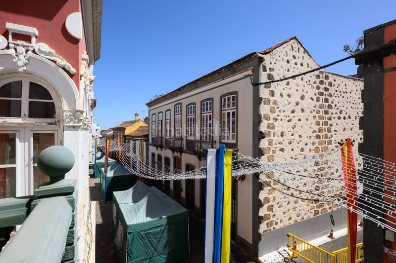 Foto 0a9e1c16-ed54-48d9-83bc-a2a9447f02a6. Edifici a calle calle principal 66 a Vega de San Mateo
