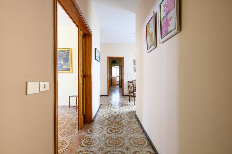 Foto 8a997283-d24d-4b10-97ed-e011c4339968. Edifici a calle calle principal 66 a Vega de San Mateo