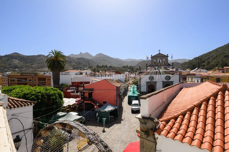 Foto eb4aa21b-8c90-4bc1-932d-48a63fd36f94. Edifici a calle calle principal 66 a Vega de San Mateo